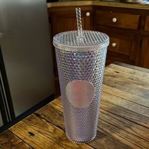 Clear 24oz Starbucks cup